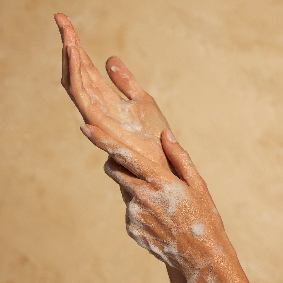 Savon Pour Les Mains Ambre Noir